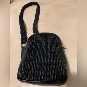 Madison West Black Textured Basket Weave Crossbody/ Sling Bag EUC